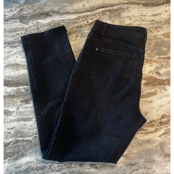INC Black Straight Leg Jeans Size 12 - Picture 3 of 9